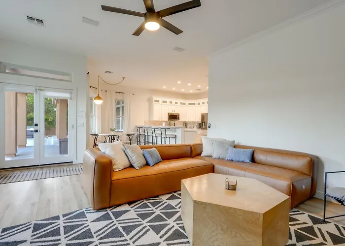 Holiday home Pool Table, Putting Green: Luxury Oasis In *